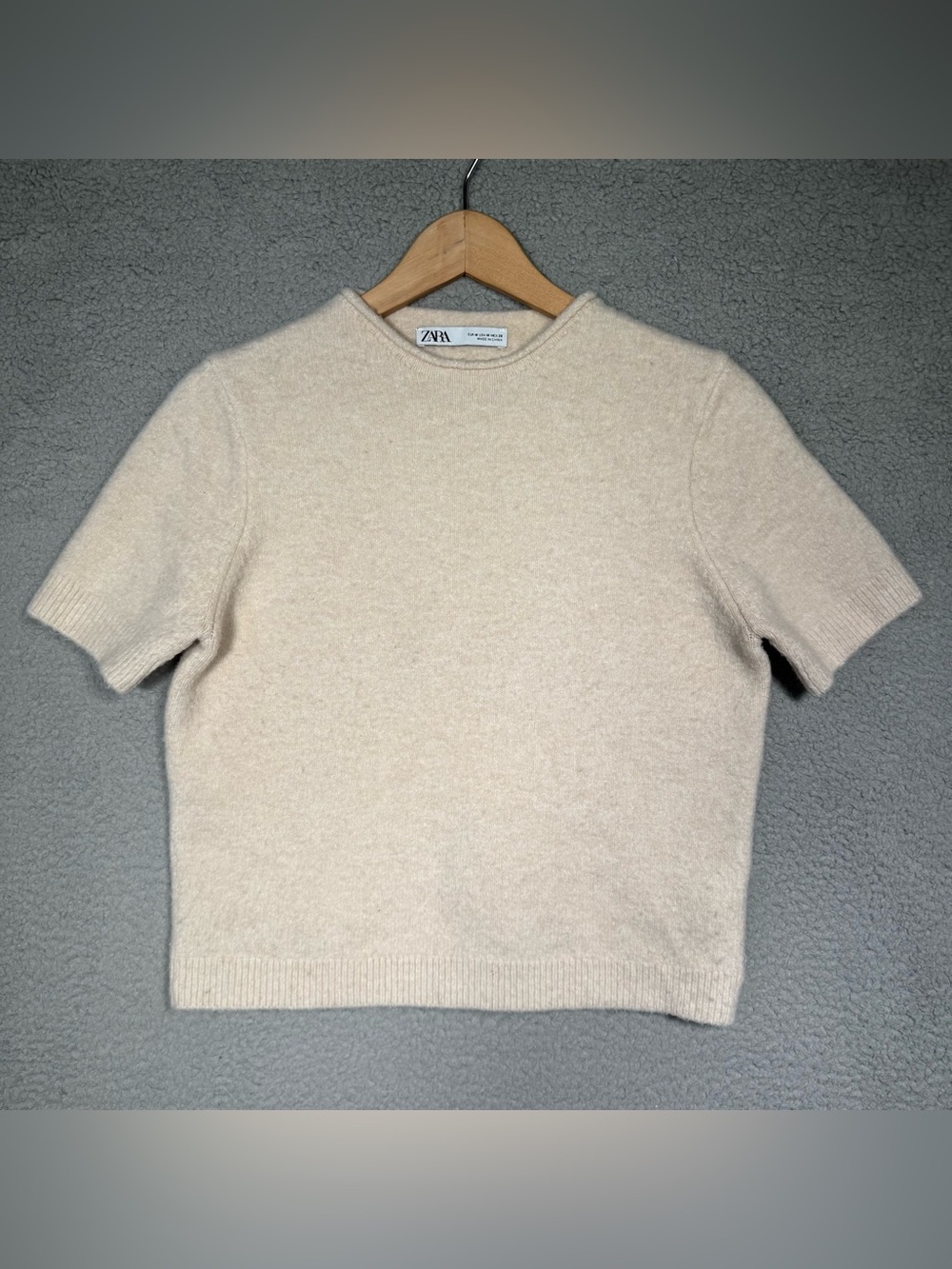 Zara Wool Blend Top Women Medium Cream Roll Neck Short Sleeve Crew Neck